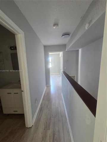 46 SE 10th Street 3, Deerfield Beach, FL 33441
