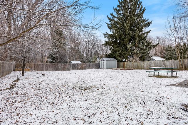 204 Heckeler Drive, Glenville, NY 12302