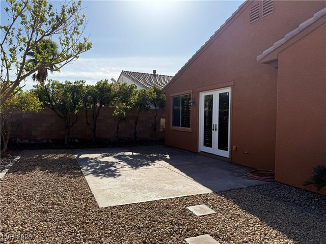 1026 Via Nandina Place, Henderson, NV 89011