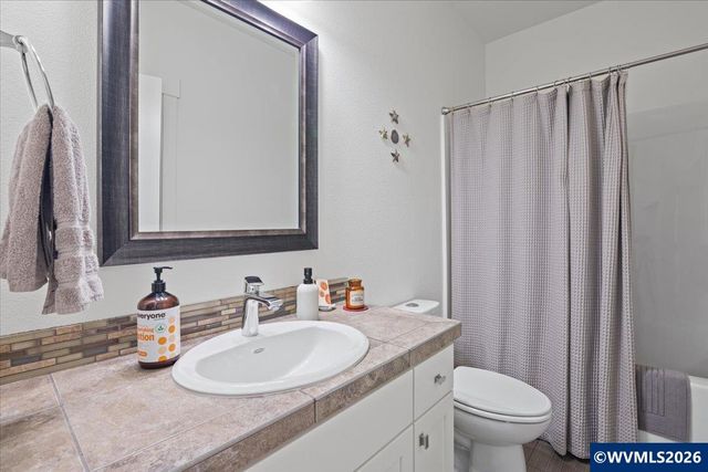 2221 Tuscana Av S, Salem, OR 97306