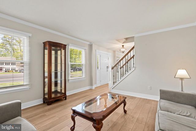 5117 DOWNS RUN, Pipersville, PA 18947