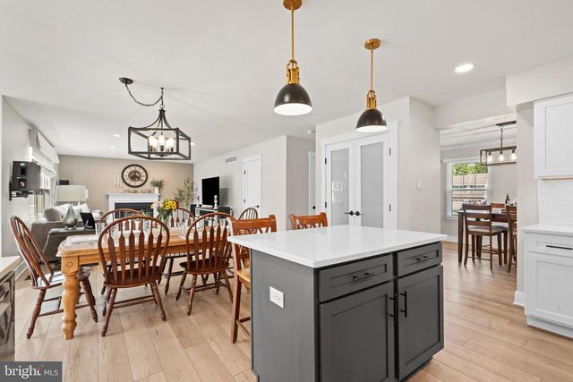 5117 DOWNS RUN, Pipersville, PA 18947