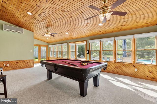 5117 DOWNS RUN, Pipersville, PA 18947