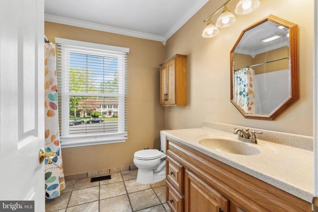 5117 DOWNS RUN, Pipersville, PA 18947