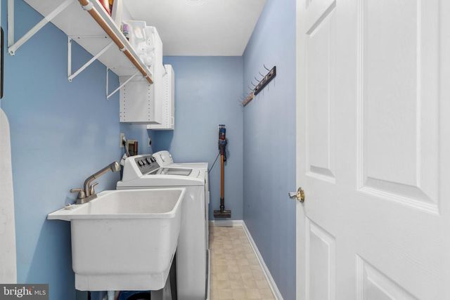 5117 DOWNS RUN, Pipersville, PA 18947