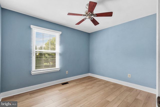 5117 DOWNS RUN, Pipersville, PA 18947