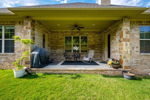 23 Belles Fleurs Circle, Little Rock, AR 72223