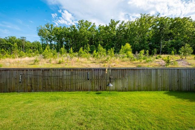 23 Belles Fleurs Circle, Little Rock, AR 72223