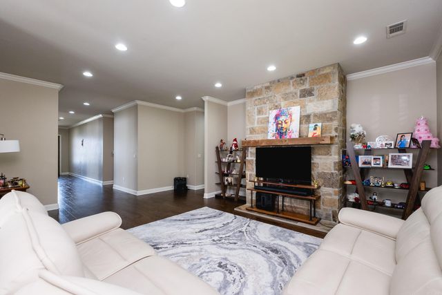23 Belles Fleurs Circle, Little Rock, AR 72223