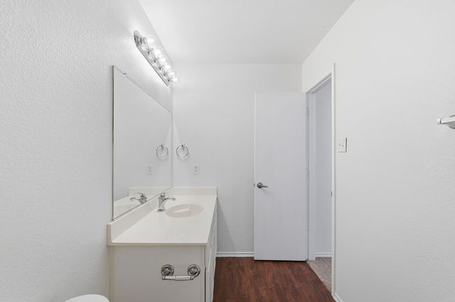 10405 Hideaway Trail, Fort Worth, TX 76131