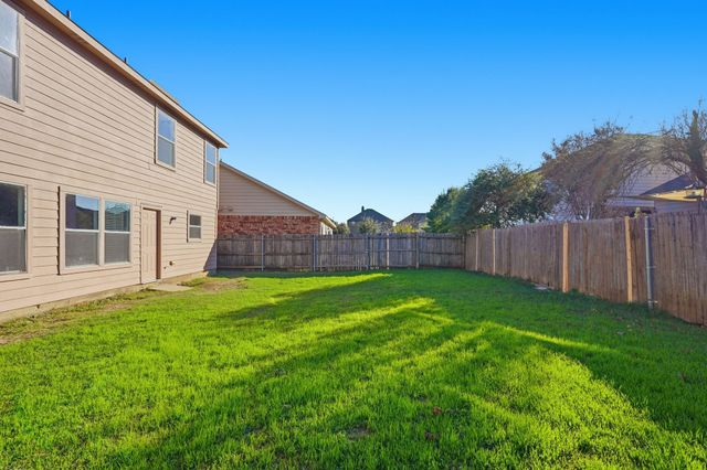 10405 Hideaway Trail, Fort Worth, TX 76131