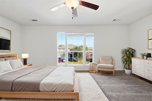 10405 Hideaway Trail, Fort Worth, TX 76131