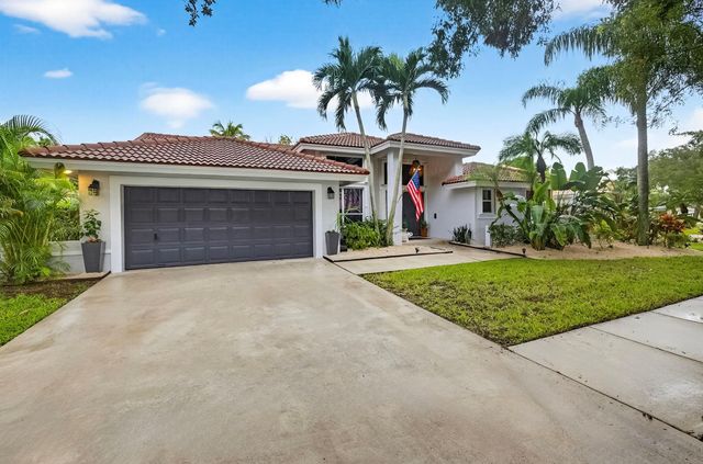 1210 Fairfax Ct, Weston, FL 33326