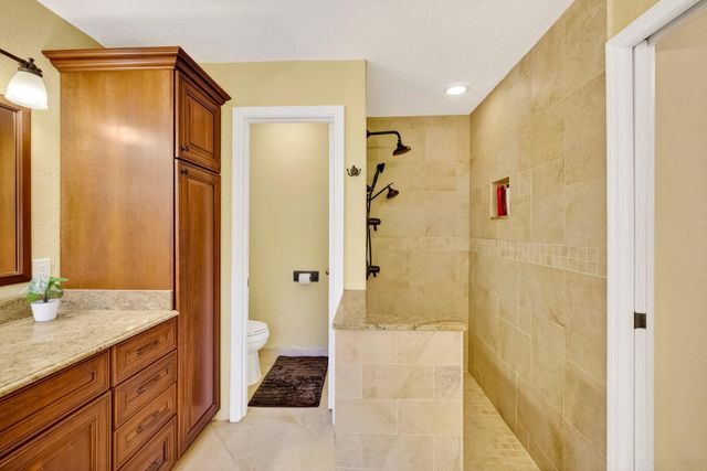 1210 Fairfax Ct, Weston, FL 33326