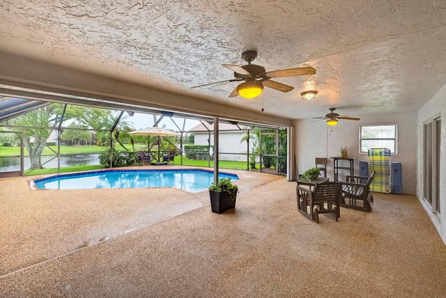 1210 Fairfax Ct, Weston, FL 33326