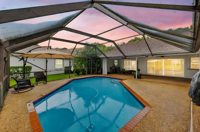 1210 Fairfax Ct, Weston, FL 33326