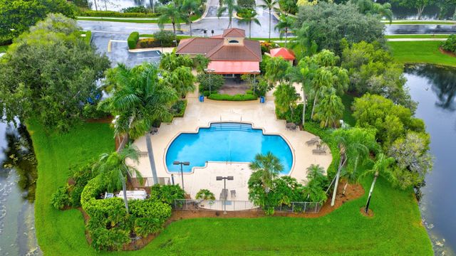1210 Fairfax Ct, Weston, FL 33326