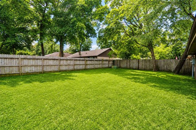5734 Flax Bourton Street, Humble, TX 77346