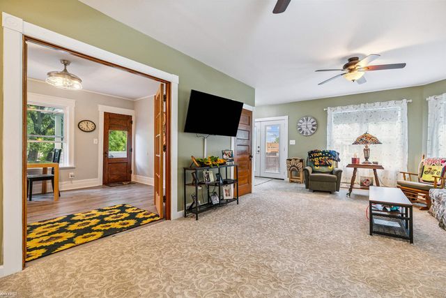 705 E Flint Street, Davison, MI 48423