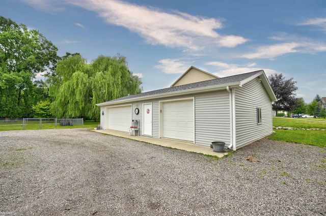 705 E Flint Street, Davison, MI 48423