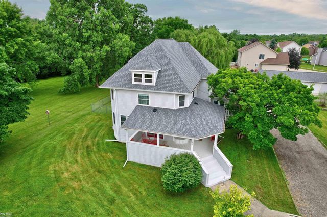 705 E Flint Street, Davison, MI 48423