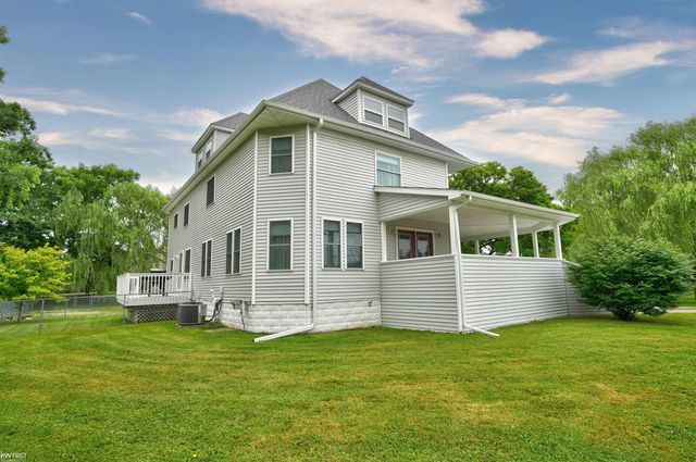 705 E Flint Street, Davison, MI 48423