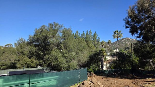 10258 Jesmond Drive, Escondido, CA 92026