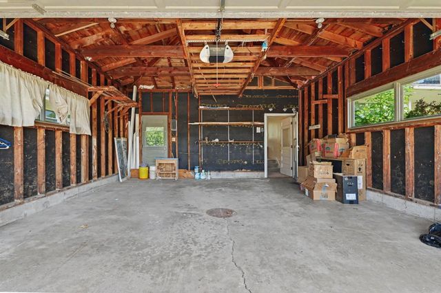 1249 W Washington Avenue, Alpena Twp, MI 49707
