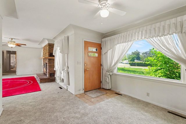 1249 W Washington Avenue, Alpena Twp, MI 49707