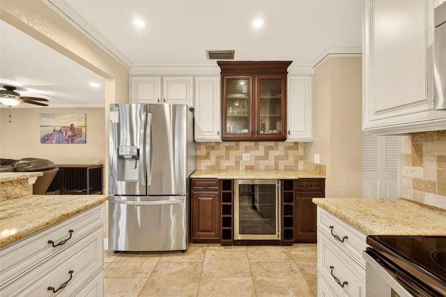 34210 ROSA LANE, Fruitland Park, FL 34731