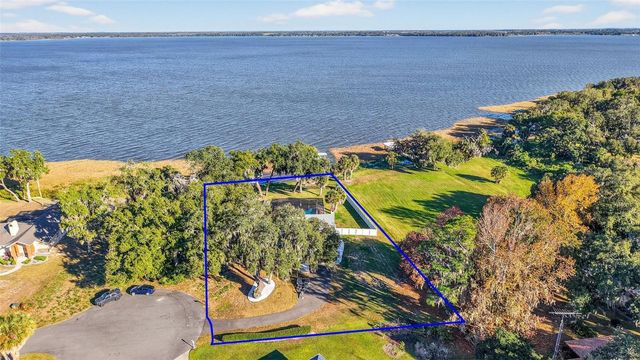 34210 ROSA LANE, Fruitland Park, FL 34731