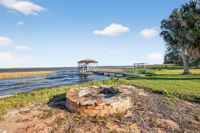 34210 ROSA LANE, Fruitland Park, FL 34731