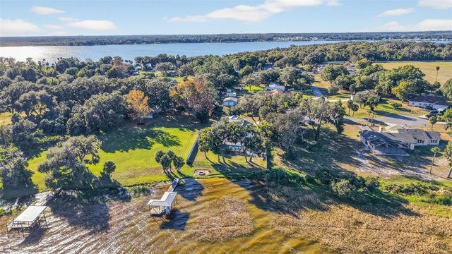 34210 ROSA LANE, Fruitland Park, FL 34731