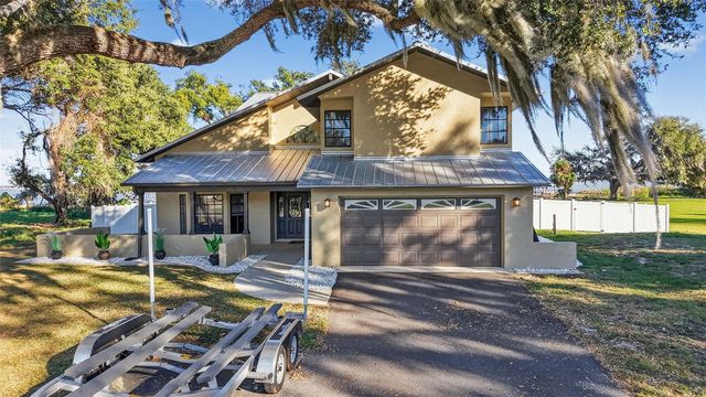 34210 ROSA LANE, Fruitland Park, FL 34731