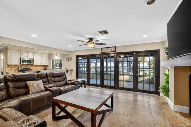 34210 ROSA LANE, Fruitland Park, FL 34731