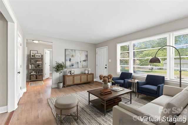 3708 Carlyle Drive, Charlotte, NC 28208