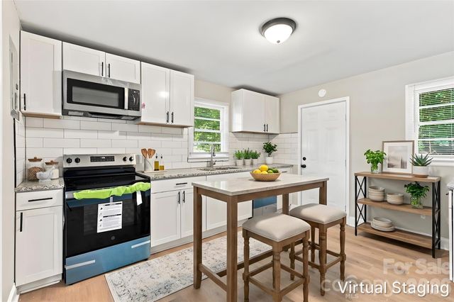 3708 Carlyle Drive, Charlotte, NC 28208