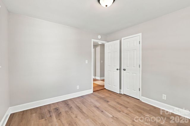 3708 Carlyle Drive, Charlotte, NC 28208