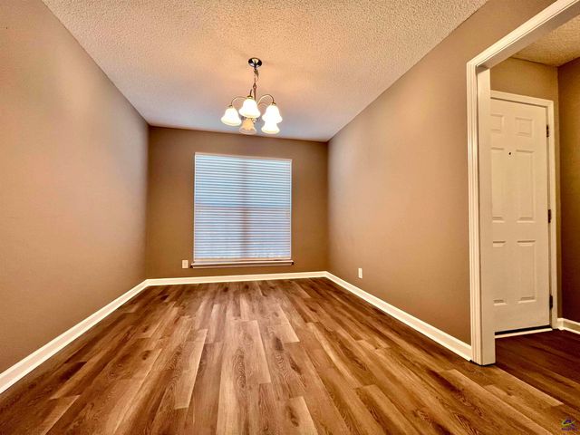 220 Station Way, Warner Robins, GA 31088