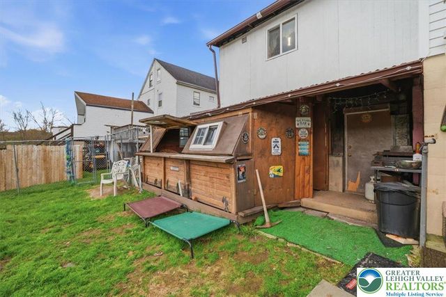 831 Ridge Street, Lansford Boro, PA 18232