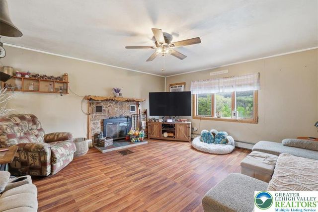 831 Ridge Street, Lansford Boro, PA 18232