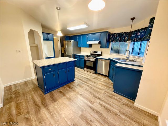 1641 Esquina Street, Laughlin, NV 89029