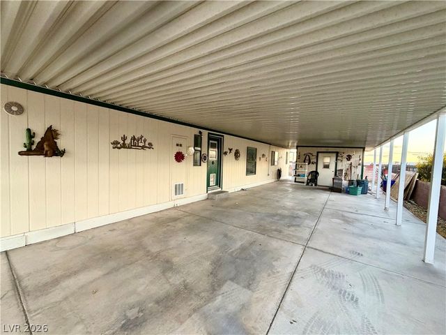 1641 Esquina Street, Laughlin, NV 89029