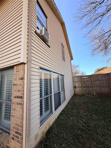 821 Via Madonna, Mesquite, TX 75150