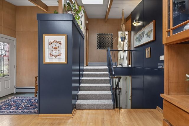 40 North Country Club Drive, Pittsford, NY 14618