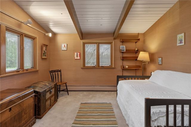 40 North Country Club Drive, Pittsford, NY 14618