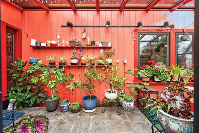 40 North Country Club Drive, Pittsford, NY 14618