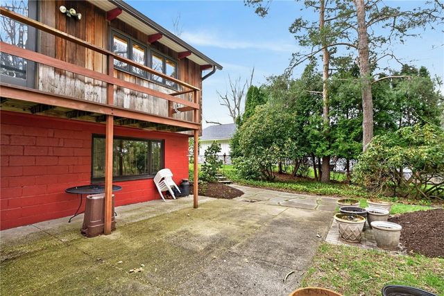 40 North Country Club Drive, Pittsford, NY 14618