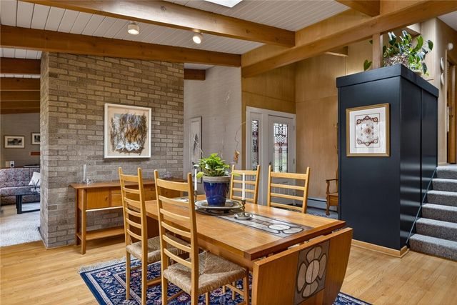 40 North Country Club Drive, Pittsford, NY 14618