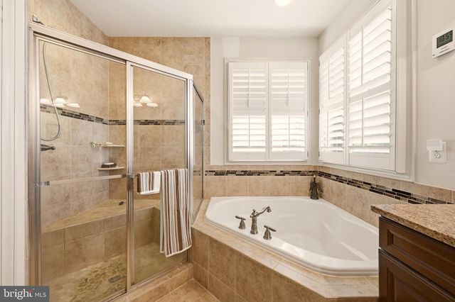 1104 SWEETBAY PL, Silver Spring, MD 20906